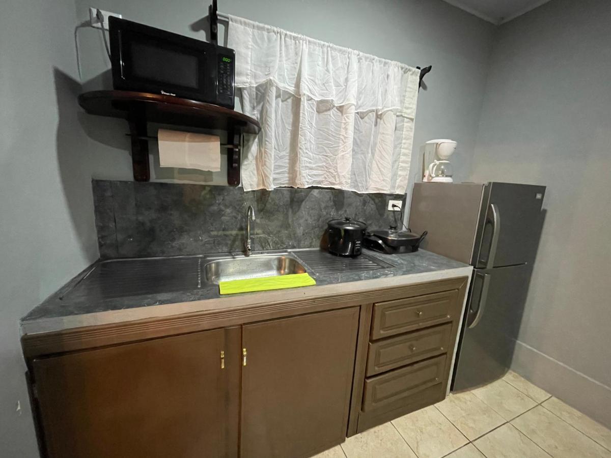 Beautiful & Economic Apartment In La Fortuna Town Exterior foto